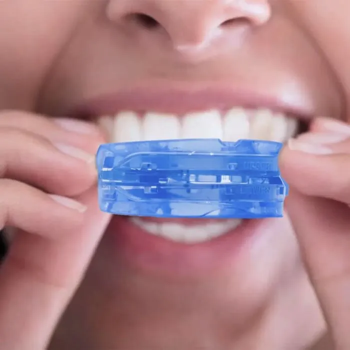 Custom fitting the anti-snoring mouthpiece